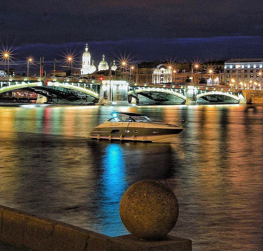Санкт-Петербург вечером