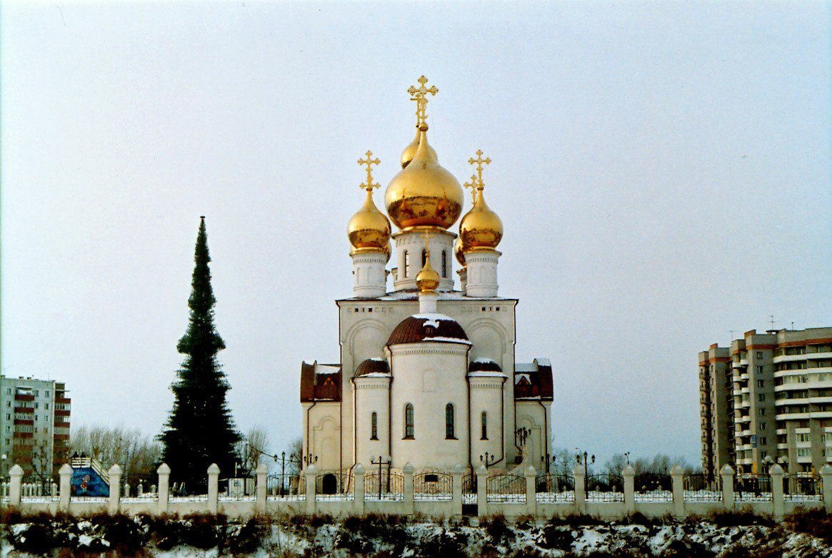 Преображенский собор и парк в Абакане