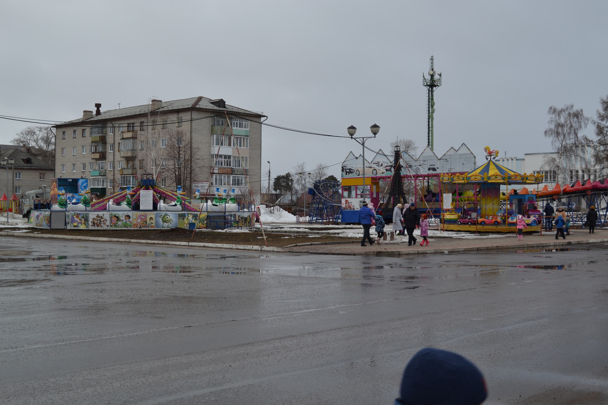 Погода на неделю в звенигово. Звенигово Марий Эл. Звенигово Сити. Звенигово детский сад ракета. Звенигово раньше.