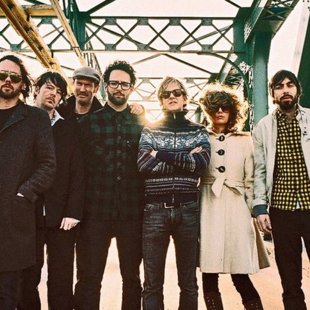 Похожие п. Broken social Scene. Канадская инди группа. Broken social Scene - broken social Scene. Брокен исполнители.